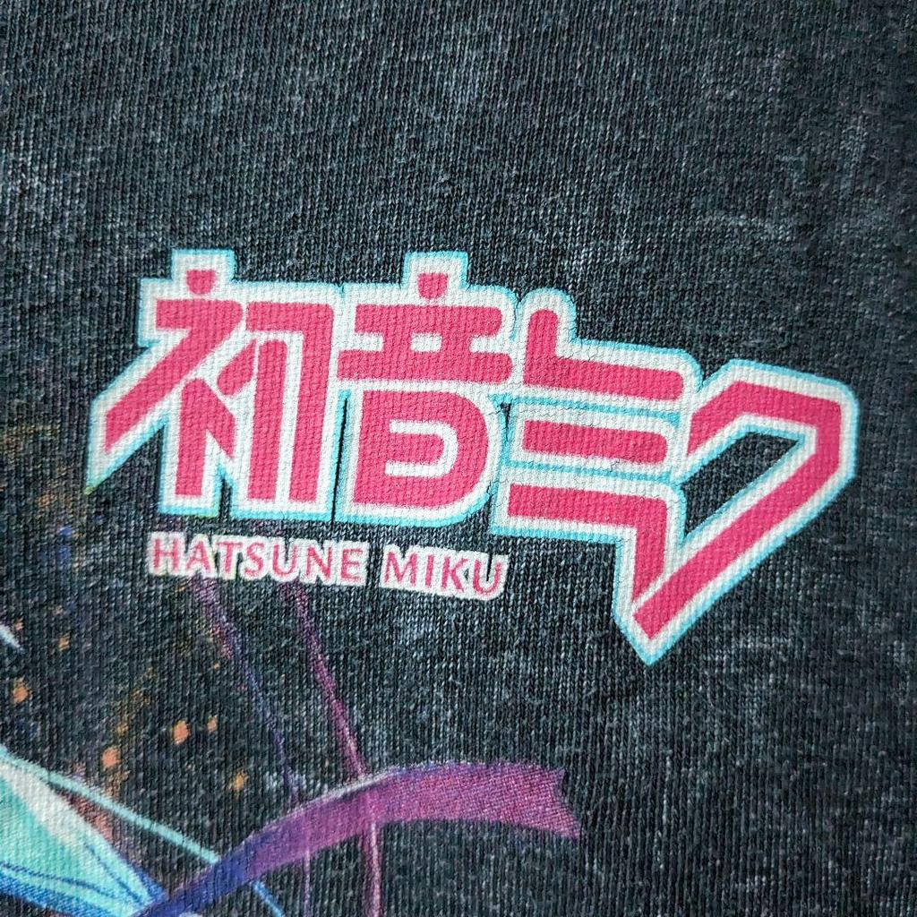 [USED] Hatsune Miku Graphic Print Anime T-Shirt VOCALOID Oversized