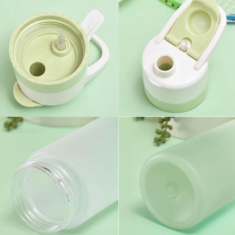 700ml Spray Water Bottle with Straw Portable Outdoor Sport Fashion 400ml 600ml Tumbler Food Grade Plastic Summer Drinkware