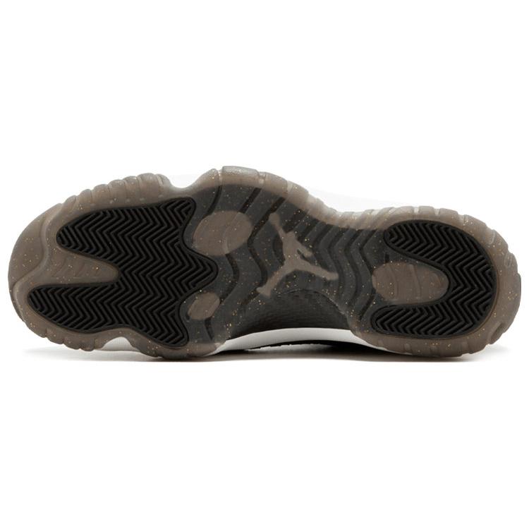 New JORDAN Future Black White Gold 656503-031