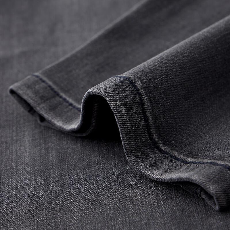 Navigare Men's Classic Straight Leg Denim Jeans