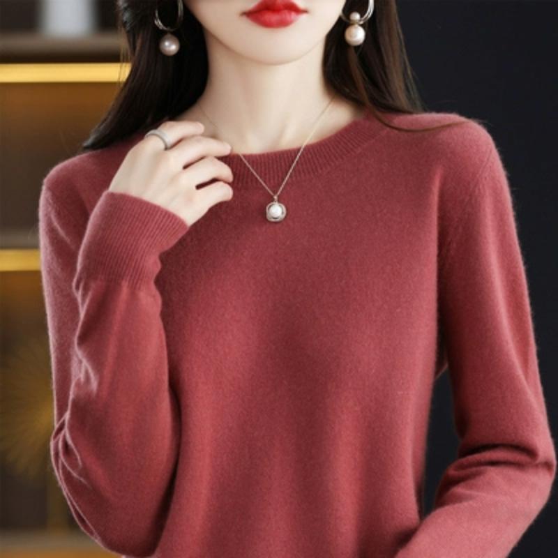Autumn and Winter Round Neck Wool Knitted Sweater Base Sweater Loose Inner Layer Wool Women's Wool Top Fashionable and Versatile