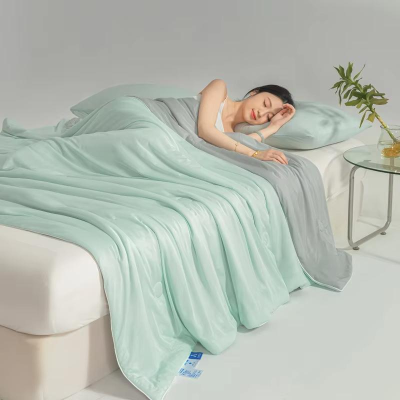 Summer - Ready Machine - Washable Air - Conditioned Quilt: Ultra - Thin Cooling Comforter For Hot Nights,For Summer Getaways