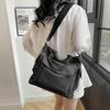 Large Capacity Fashion Korean Version Handbag Spring and Summer New Ins Shoulder Messenger Bag Casual Make-up Tote Bag