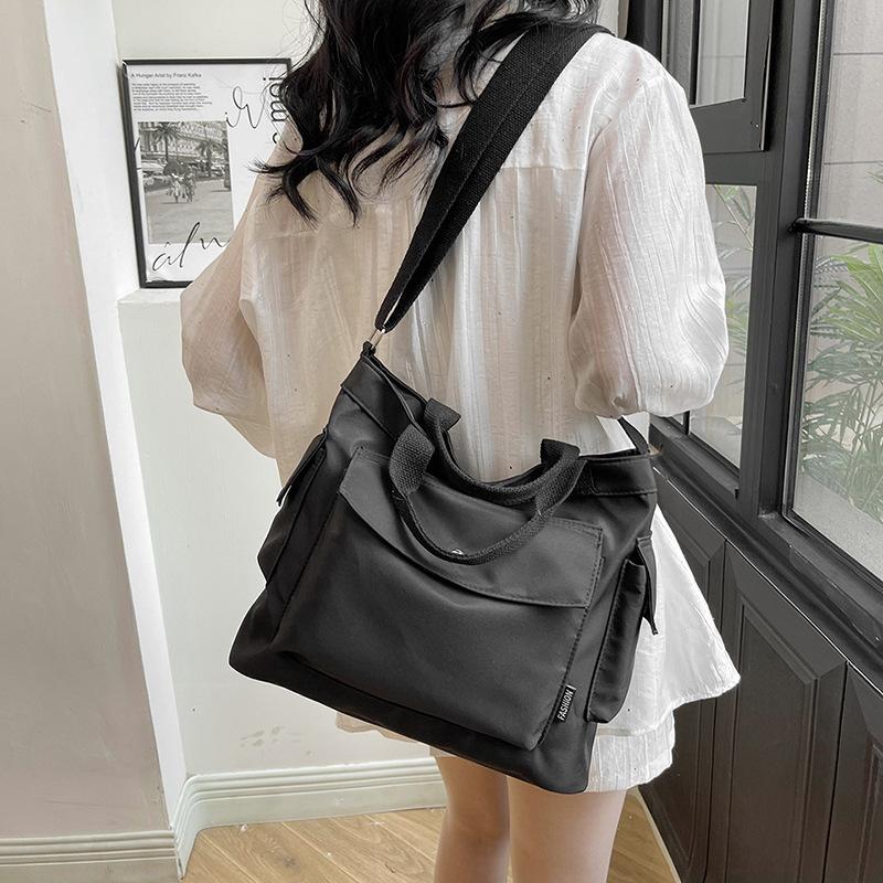 Large Capacity Fashion Korean Version Handbag Spring and Summer New Ins Shoulder Messenger Bag Casual Make-up Tote Bag