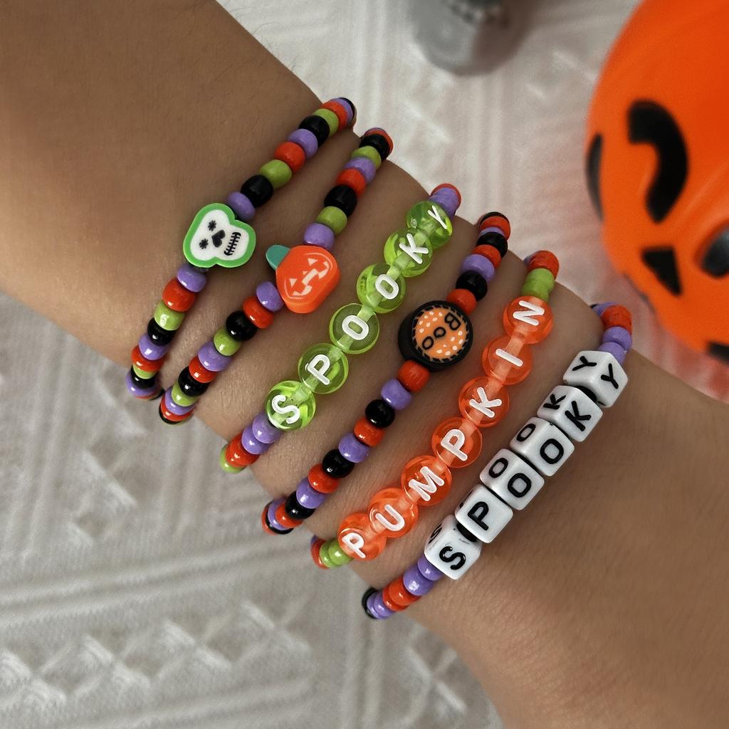 Halloween Multilayer Stretch Bracelets For Women BOO Letter Ghost Pumpkin Clay Beads Stretch Bangles Party Costume Charm Jewelry