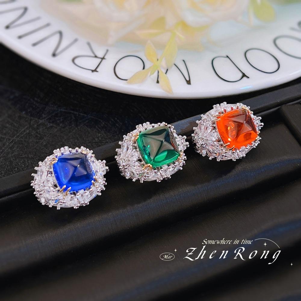 Women Vintage Emerald Sugar Loaf Ring Full Diamond Royal Blue Fanta Color Gemstone Heavy Work Jewelry
