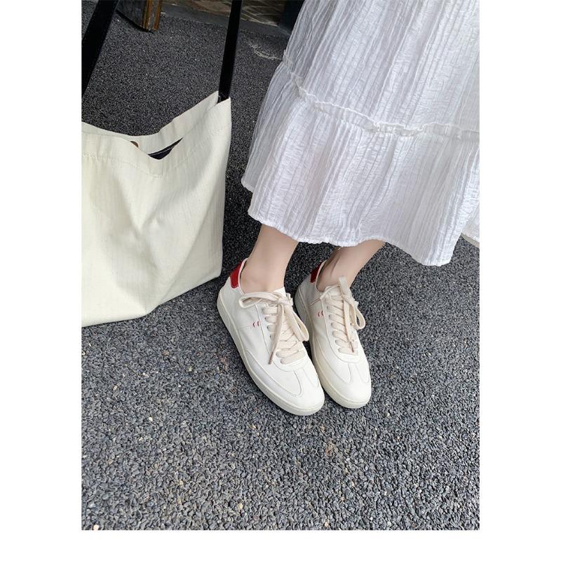 Cowhide version of old leather round head flat bottom sports and leisure shoes children's board shoes lace-up versatile white shoes