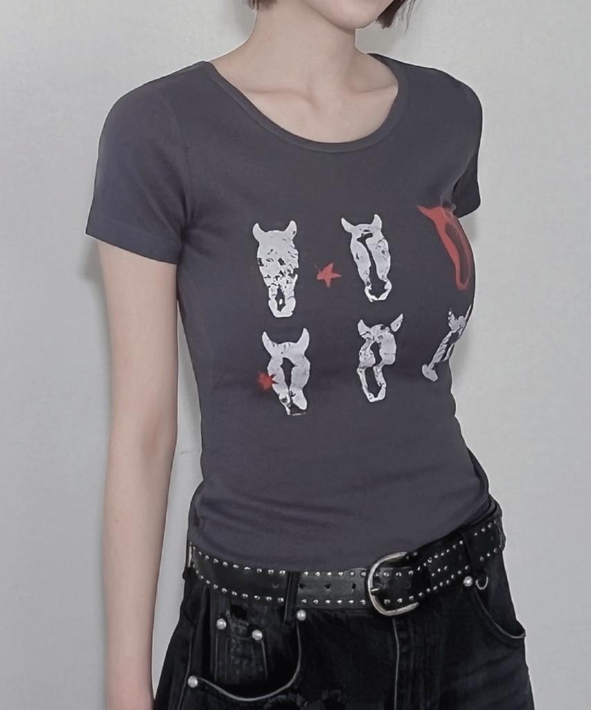 Ijeulum Red Horse Slim Fit Short Sleeve T-Shirt (Blue Charcoal)