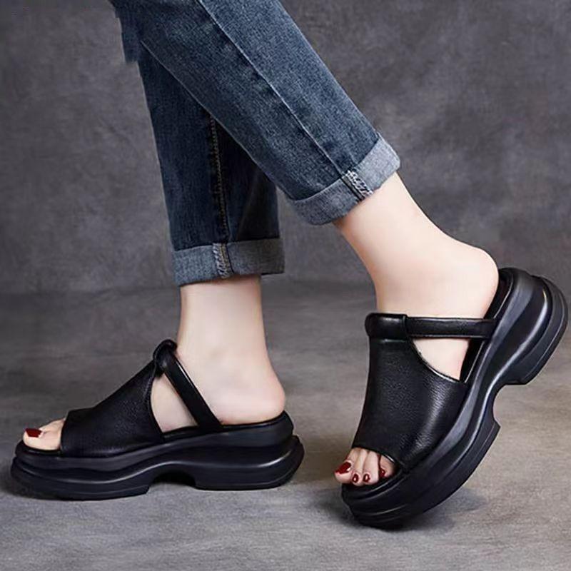 Summer new muffin thick bottom outer wear fish mouth slippers retro soft bottom outdoor simple cool slippers women's slippers