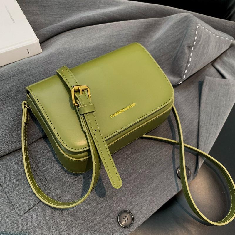 2025 autumn and winter new fashion PU women's bag single shoulder underarm small square bag women's oblique span bag supports a large number of mi