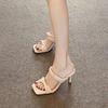 OMG!! Beautiful! High heels, sandals, comfortable on the feet, square head, thin heel with cool slippers.