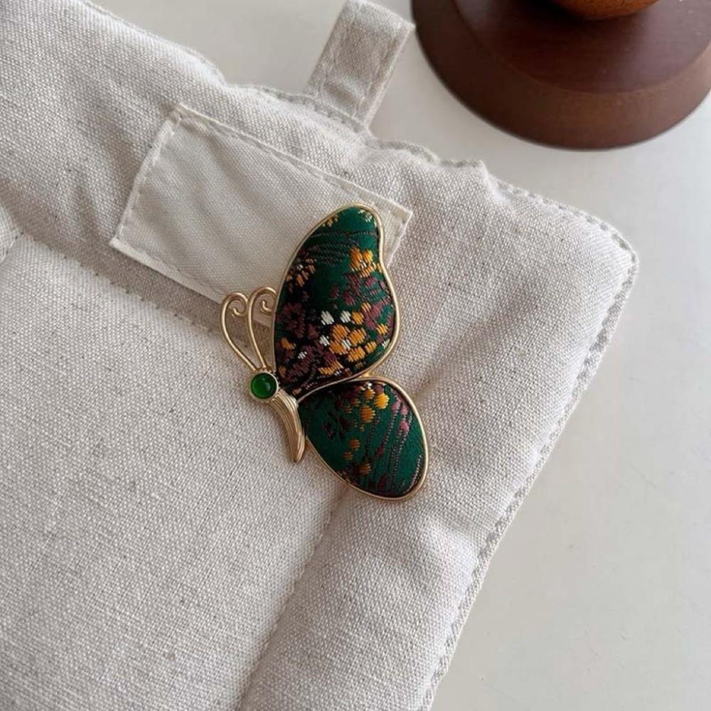 Colorful Butterfly Lapel Pin The Song Dynasty Chinese Style Badge Suit Accessories