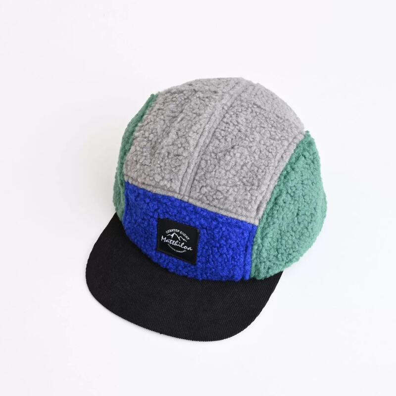 

5 Panel Retro Fleece Cap for Men Women, Color Block Patchwork Flat Brim, Thick Warm & Windproof, Ideal for Daily Outdoor Wear чёрный