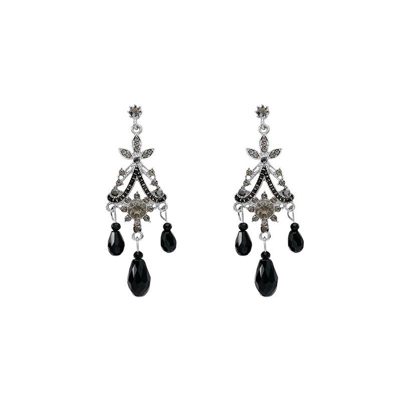Elegant Retro Black Crystal Tassel Earrings - High-End Luxury for Women (2025)