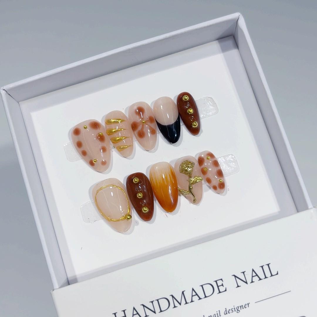 European Style Carved French Press-On Nails with Floral and Steel Bead Accents Medium