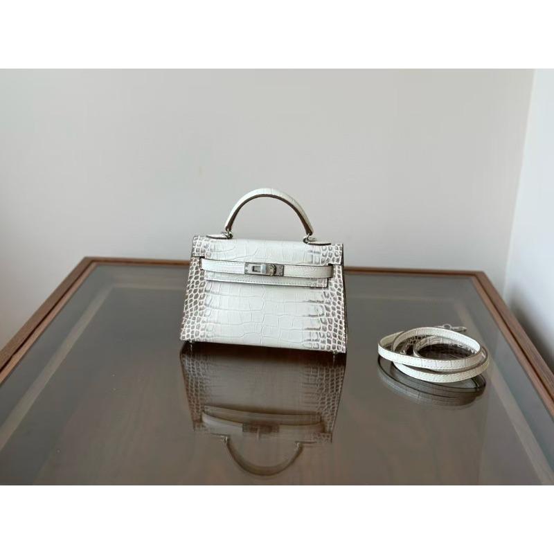 

Crocodile-patterned top layer cowhide, second-generation steel hardware, common locomotive, Shafi line, single-shoulder crossbody women s bag 19CM