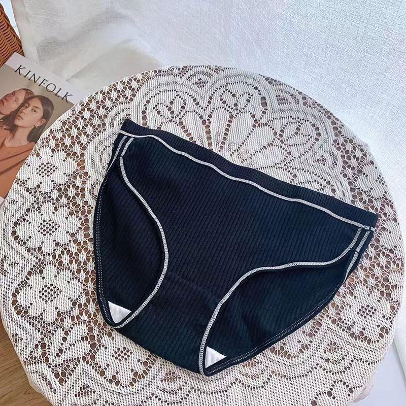 

Нижнее белье женские трусы из чистого хлопка антибактериальные с низкой талией бесшовные спортивные женские белые треугольные трусики из чистого хлопка XL чёрный