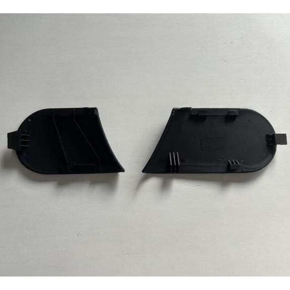 Universal Seat Side Protector Cover for Compass, Patriot, and More Models - Small (1CZ06DX9AB-001)