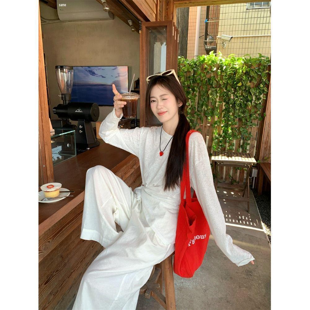 Women's White Korean Style Loose Fit Round Neck Long-Sleeve T-Shirt - Trendy, Unique Design