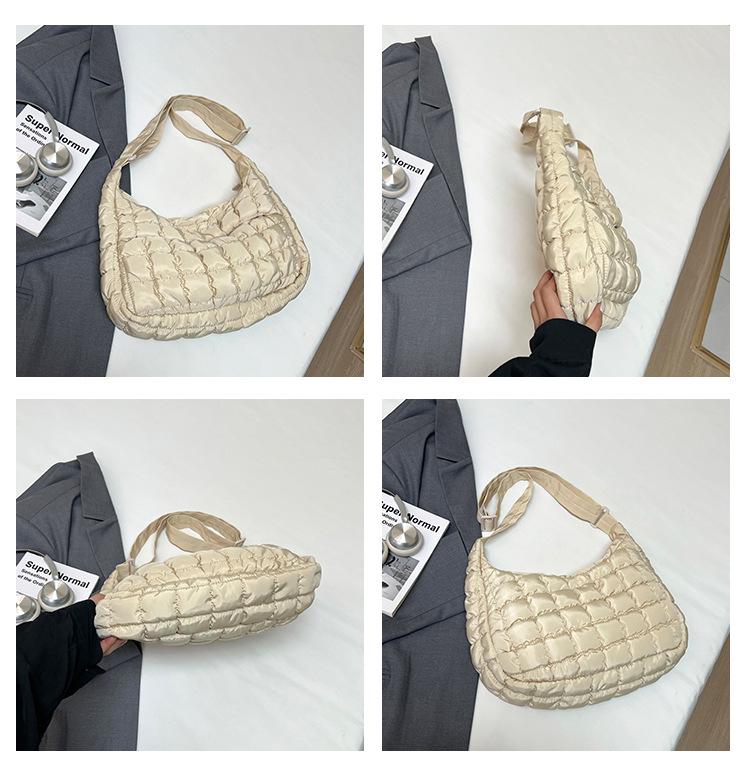 Korean Style Niche Dumpling Bag: Fashionable Cotton Pleated Crossbody Shoulder Bag for Women