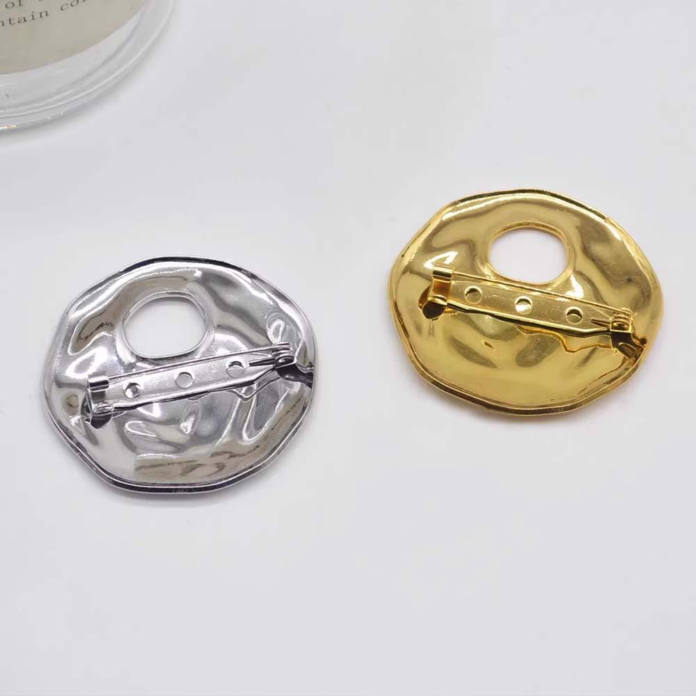 Vintage Irregular Metal Water Ripple Brooch for Women - Trendy Fashion Pin
