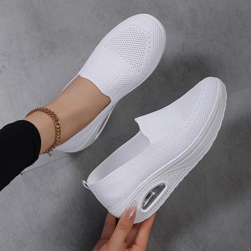 Shoes Women's platform rocking shoes Large size fly-woven casual shoes Lazy one pedal