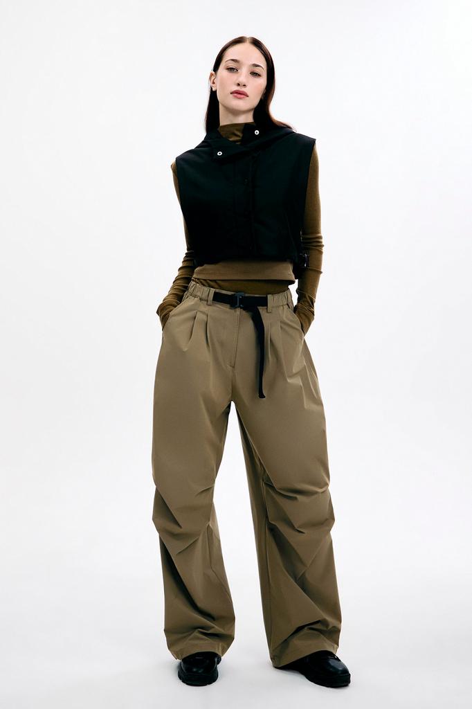 Jaa [Jaah] Belted Parachute Pants_Beige
