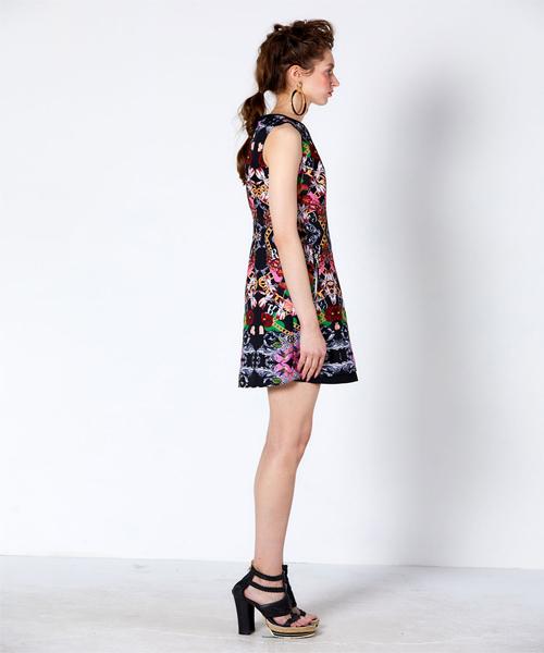 GREEDILOUS Crewneck Print Dress