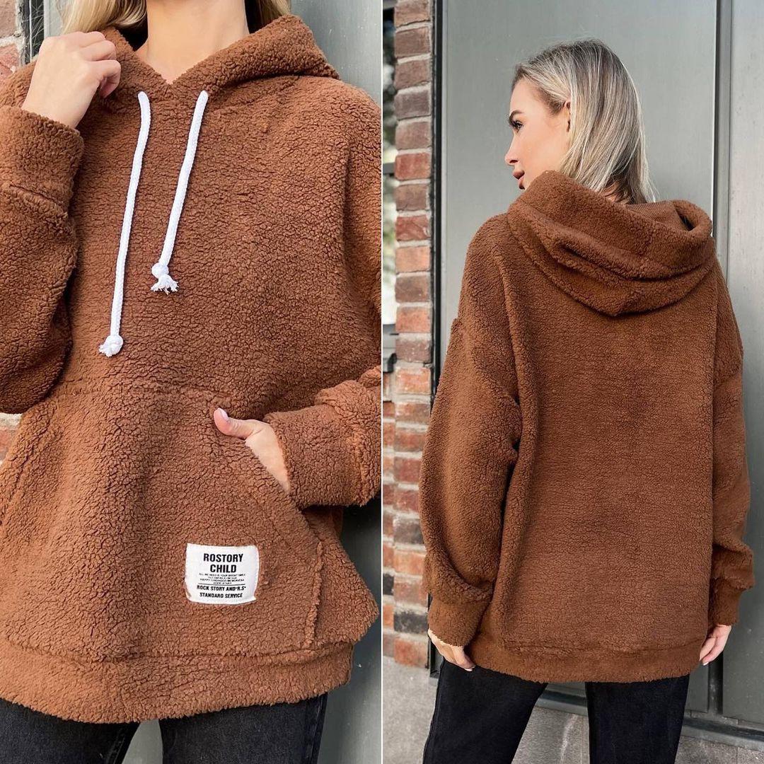 BITCED Фланелевой свободный пуловер с капюшоном и длинными рукавами — фото 7