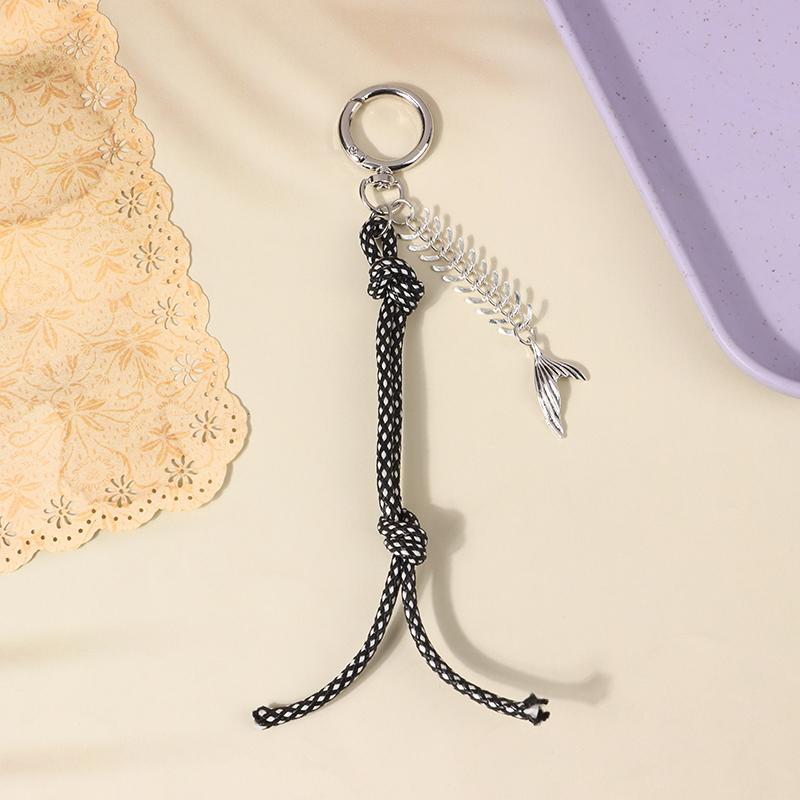 Y2K Punk Fishbone Fishtail Pendant Keychain Vintage Creative Braided Rope Keyring  Bag Charm Bag Key Accessories