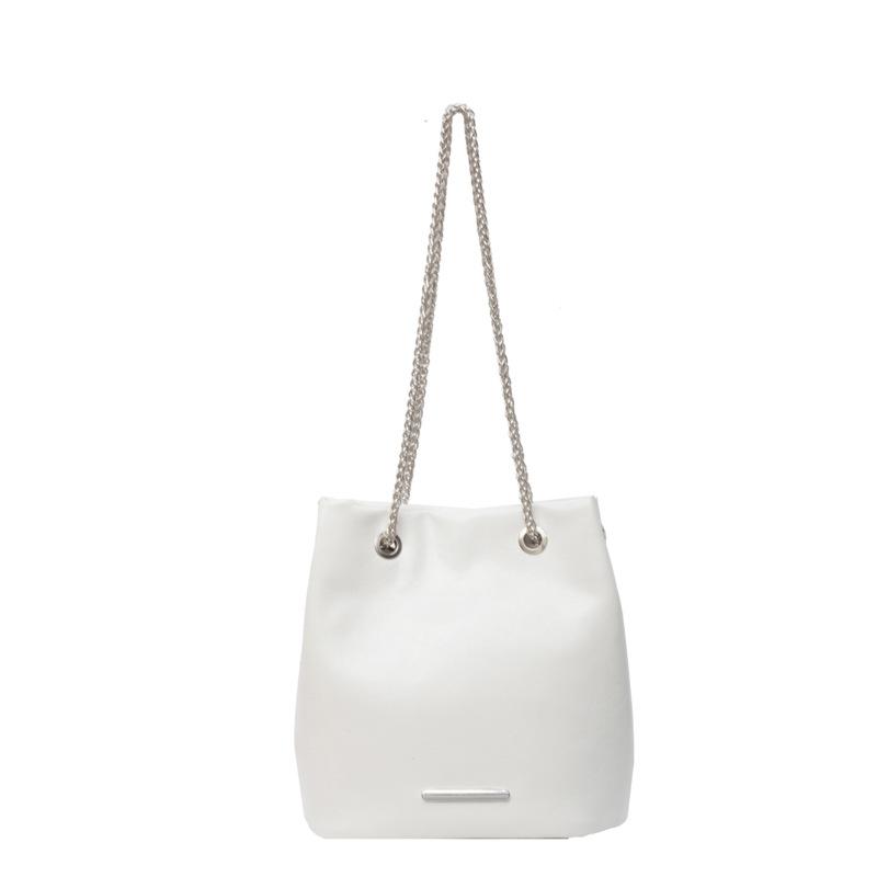 Large-capacity Commuter Big Bag Women's New Spring and Summer Fashion Bucket Bag Texture Chain Messenger Bag