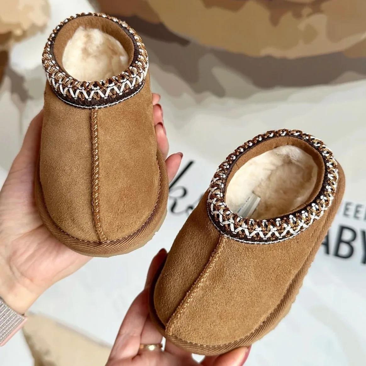 Klassieke Winter Kinderen Peuters Sneeuwschoenen Nieuw Ontwerp Meisjes Jongens Echt Koeienleer Buiten Bont Schoenen Baby Ultra Mini Warme Pantoffels 35 bruin