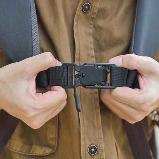 Mochila para atividades ao ar livre, cinta de peito, resistente, ajustável, para acampamento, mochila para caminhadas, fivela magnética de liberação rápida, cinta de fixação, cinto de peito antiderrapante