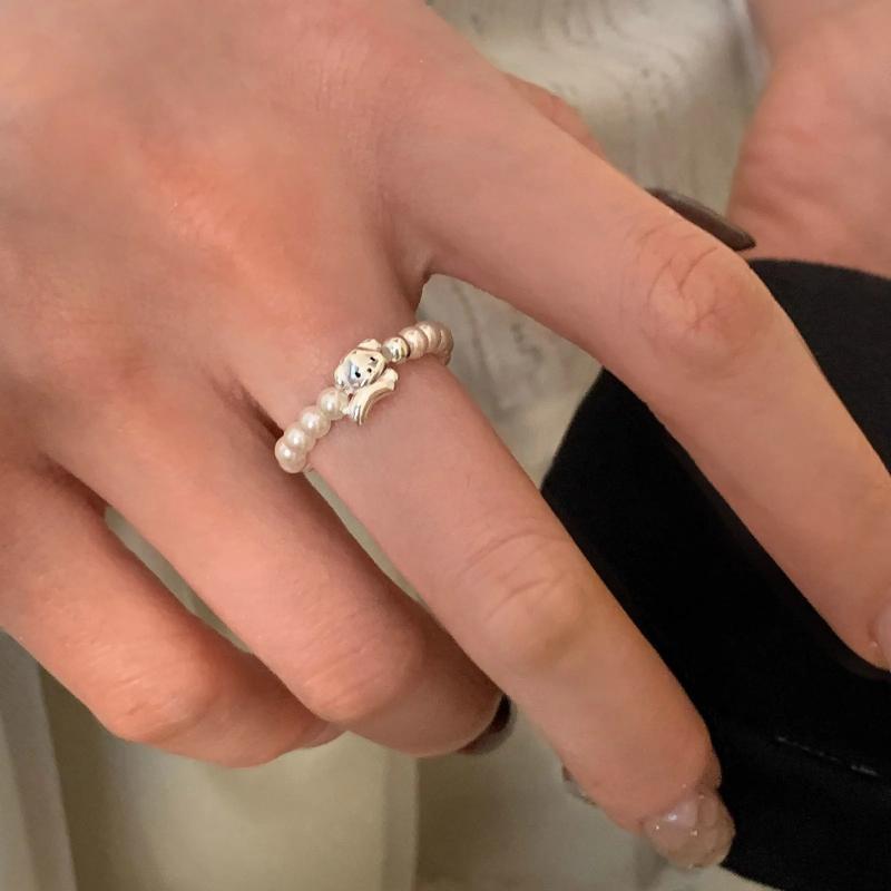 A Niche Design of A Little Dog Pearl Elastic String Ring for Girls, Cute, Simple and Versatile Index Finger Ring for Girls