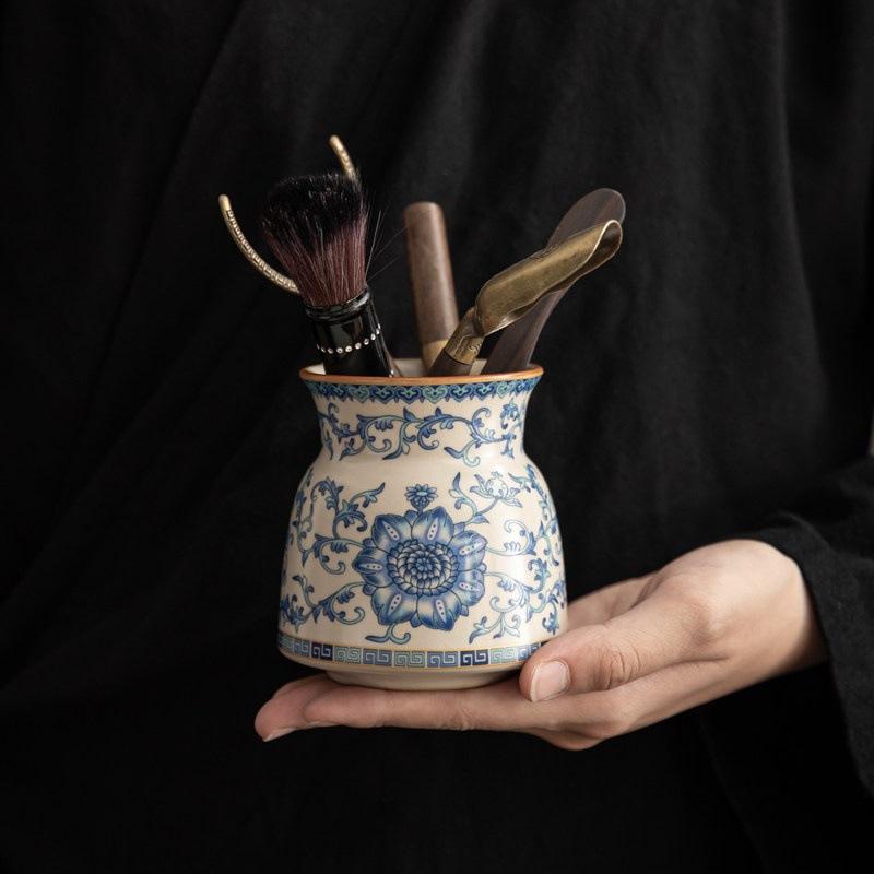 Ru kiln twisted branch lotus hand grab pot cover bowl teacup single high-end retro blue and white tea with lid ceramic kung fu tea set