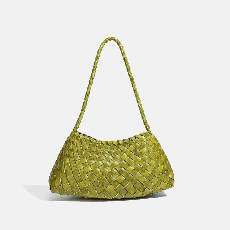 Handmade Woven Crossbody Bag for Summer Fashion - Large Capacity Beach Bag Casually