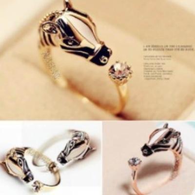 Ring mit Pferdekopfform im koreanischen Stil für Damen – Glücksbringer-Design