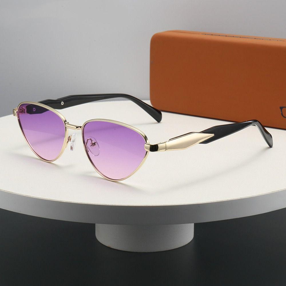 New Triangle Sun Glasses Zinc Zinc Alloy Spicy Girls Shades Glasses Fashion Cat Eye Sunglasses  Outdoor