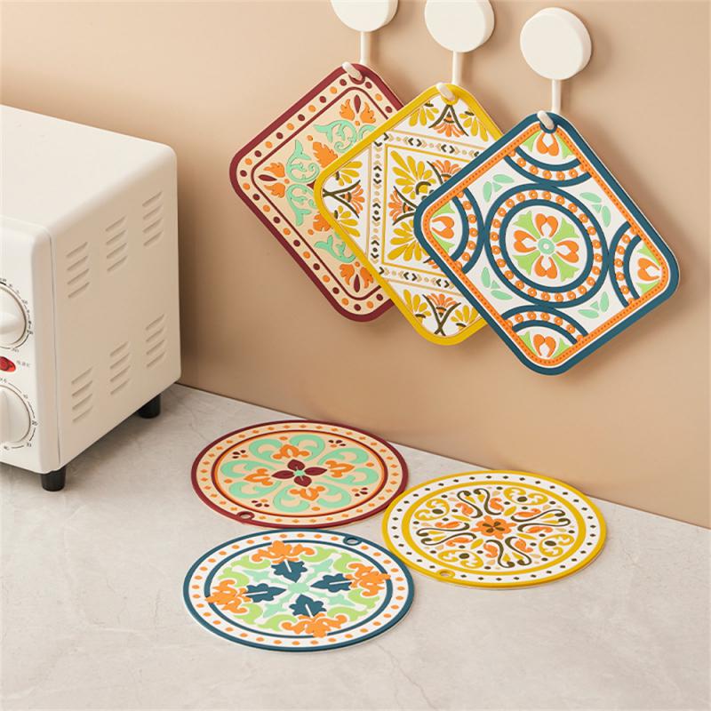 Natural Cork Round Cup Mat Drink Coasters Heat Insulation Patterned Pot Holder Mats For Coffee Table Tabletop Kitchen Tools