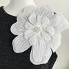 Meerlaagse driedimensionale geborduurde bloem met kralen en kralen, corsage, bloembroche voor dames, speldjes met kantbloem