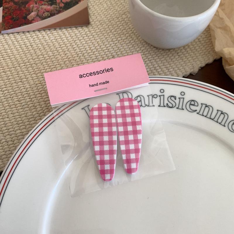 2-Piece Girly Plaid BB Hair Clips: Sweet, Versatile Style for Bangs and Stray Hair
