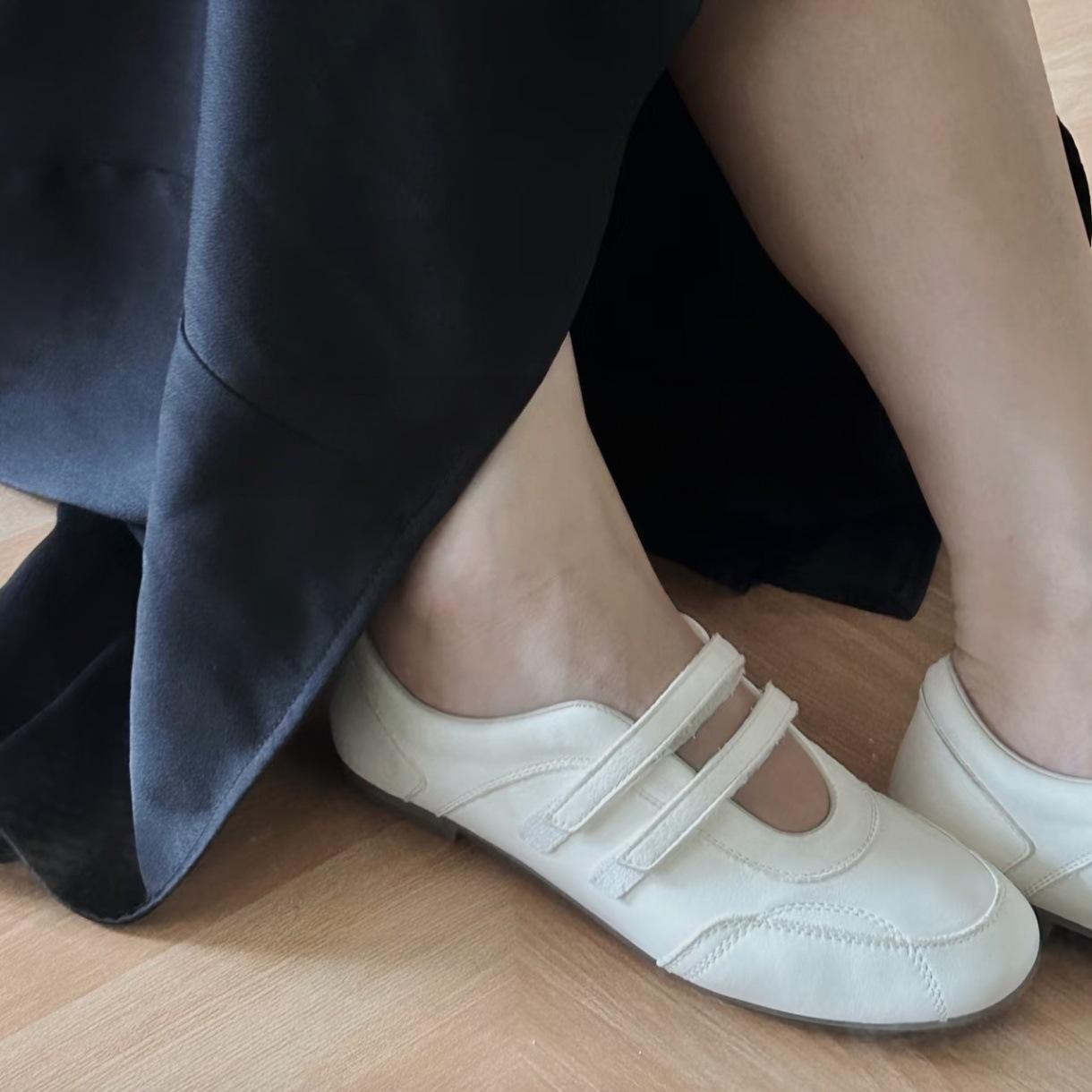 

Версия из овчины~ Кожаные спортивные туфли Мэри Джейн на липучке, универсальные туфли кэжуал с круглым носком, женские балетки для тренировок 40 белый