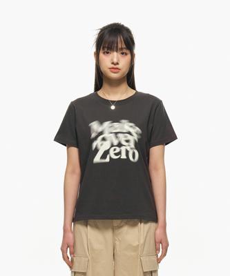 MOZMOZ Blur Square Regular Fit Short Sleeve T-Shirt Charcoal