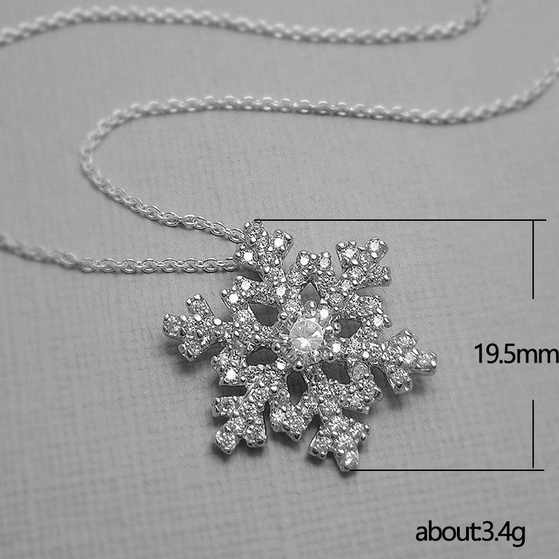 Christmas Items, Exquisite Zircon Snowflake Pendant Necklace For Women, New Year'S Gifts For Friends