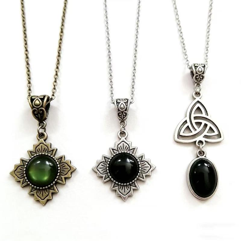 Trendy Gothic Punk Hip Hop Necklace, Personality Charm Pendant, Versatile Fashion Jewelry for Men and Women Gift
