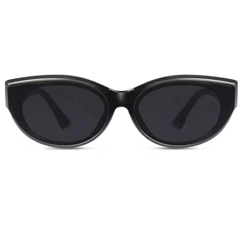 Women's High-Value Cat-Eye Retro Sunglasses - Celebrity Style, UV Protection, Trendy & Chic.