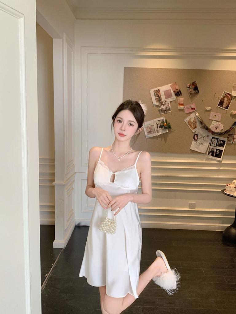 Ice Silk Pajamas Women's Summer Simple and Sexy Suspender Chest Pad Nightdress Thin 1011 New Pure Desire Style Loungewear
