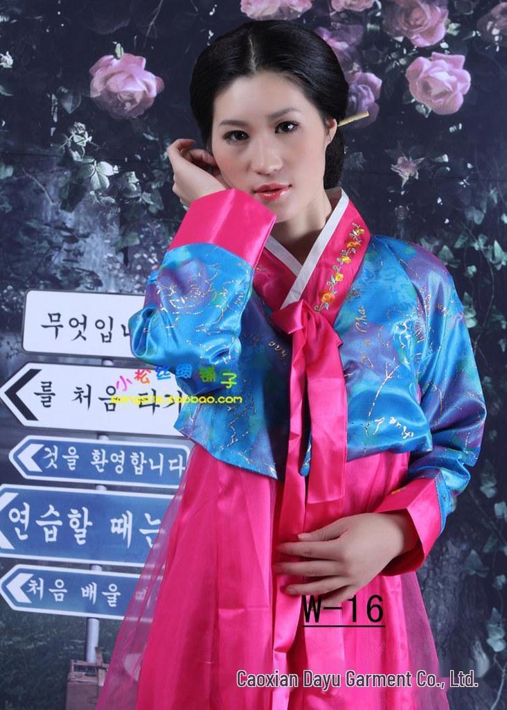 Traditionelles Koreanisches Tanz-Hanbok für Damen - Ethnische Tracht im Dae Jang Geum Stil