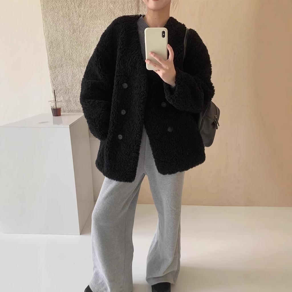 Lammwolle Mantel Damen Mittellanger und Langer Winterpelzmantel V-Ausschnitt Pelz