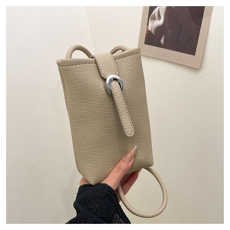 New Hot Selling Women's Shoulder Bag High Quality Pu Leather Handbags Large Capacity Crossbody Bags for Women Phone Purse Flap